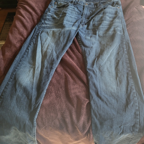 Levi's Classic Denim Jeans - Dark Blue - Picture 2 of 3